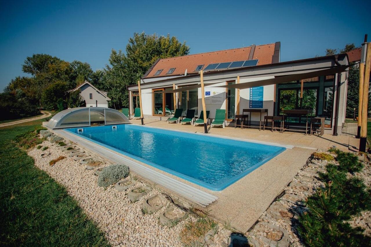 Guest house Platan *